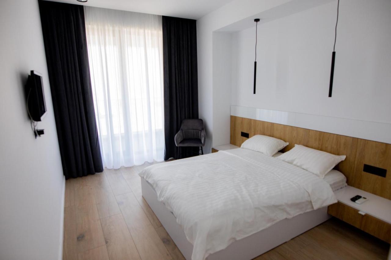 Sea On Mamaia Apartment Luaran gambar